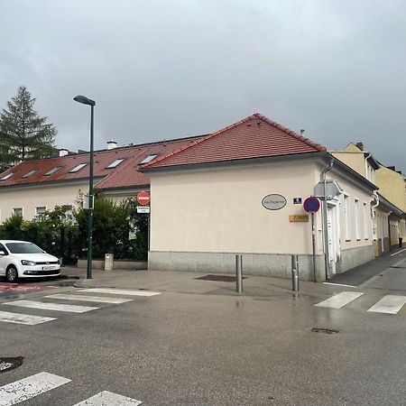 Terrasse Wohnungen Mit Parking In Zentrum Badeni járás Kültér fotó