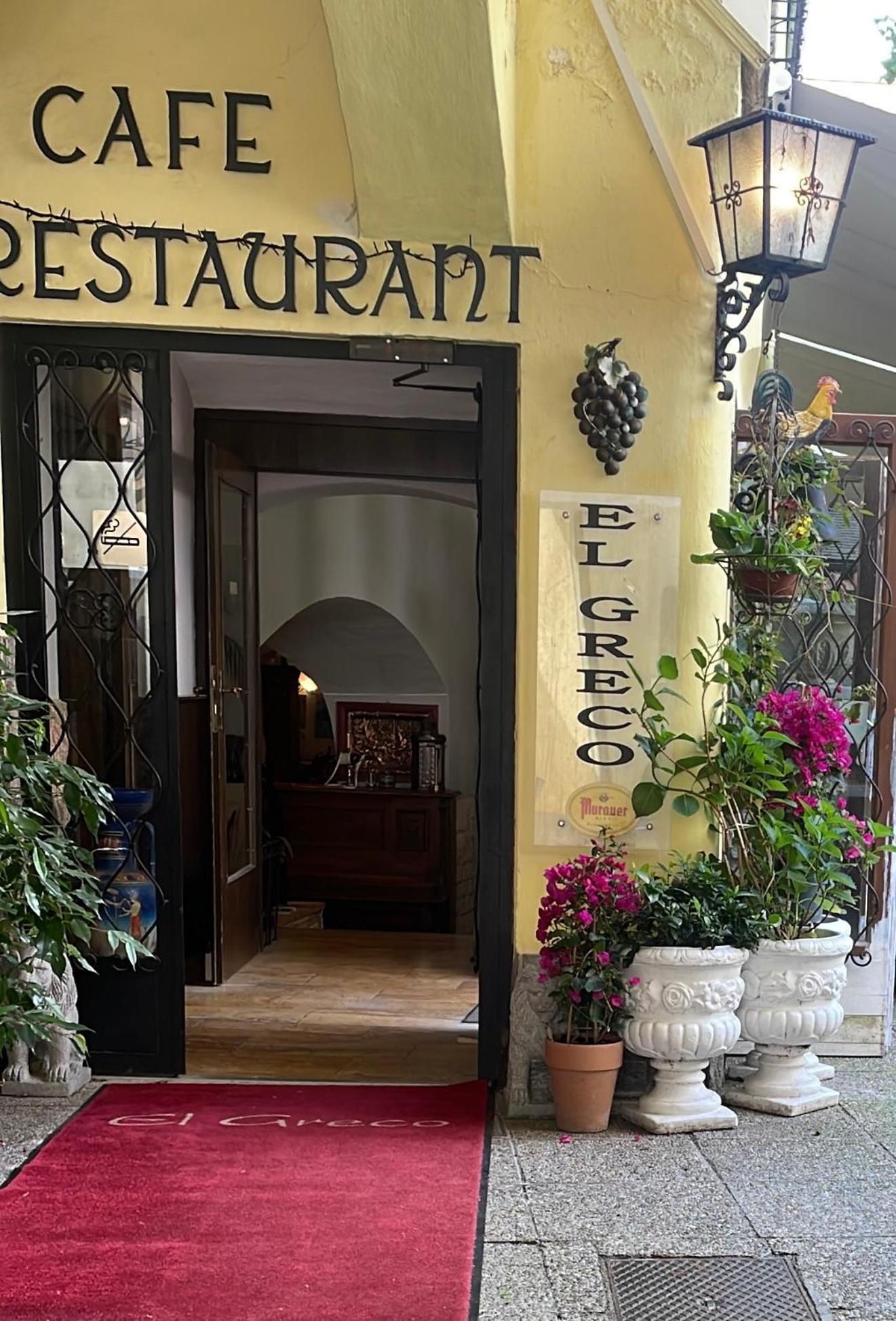 Terrasse Wohnungen Mit Parking In Zentrum Badeni járás Kültér fotó