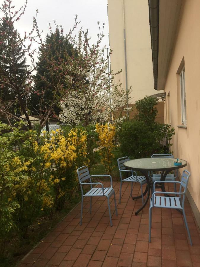 Terrasse Wohnungen Mit Parking In Zentrum Badeni járás Kültér fotó
