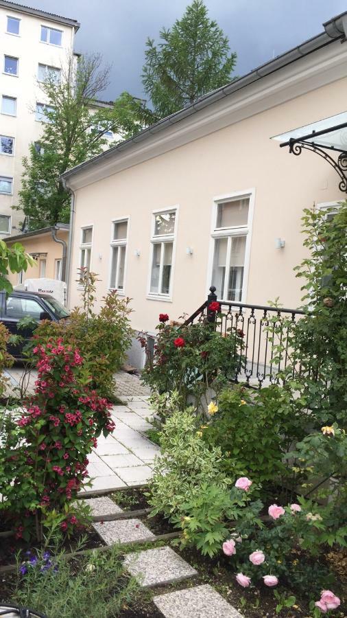 Terrasse Wohnungen Mit Parking In Zentrum Badeni járás Kültér fotó